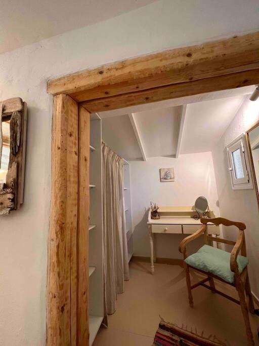 Ferienwohnung Under The Vine Garden House Platánion Exterior foto